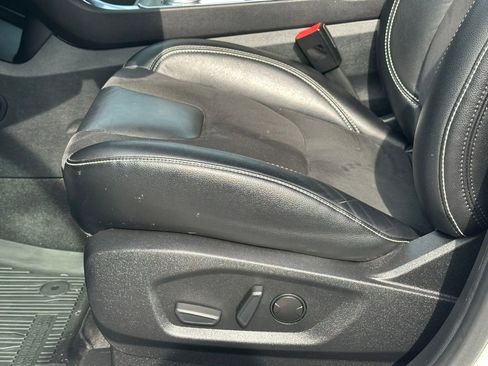 Used 2023 Ford Edge ST w/ Cargo Accessory Package AWD/4WD image 13