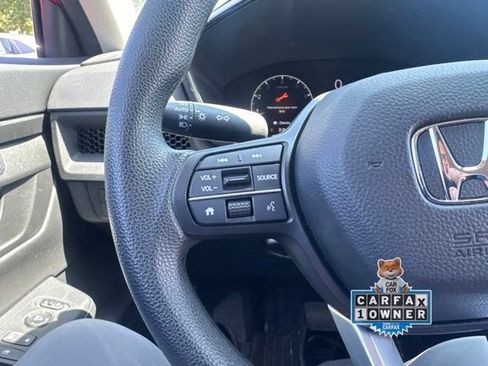 Used 2025 Honda CR-V LX image 21