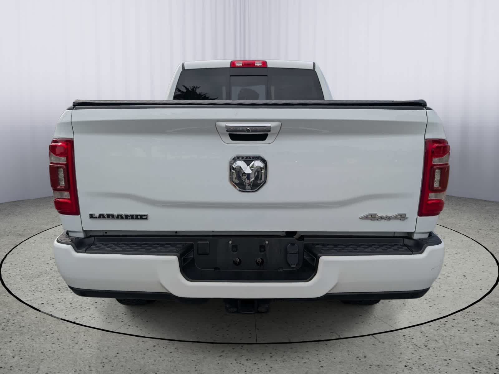 Used 2022 RAM 2500 Laramie AWD/4WD image 4