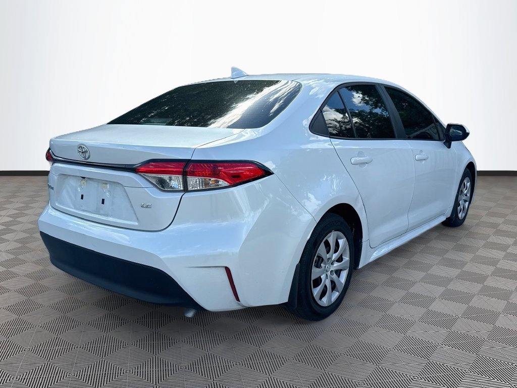 Used 2026 Toyota Corolla LE FWD image 6