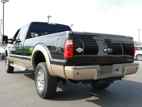 Used 2013 Ford F250 King Ranch image 9