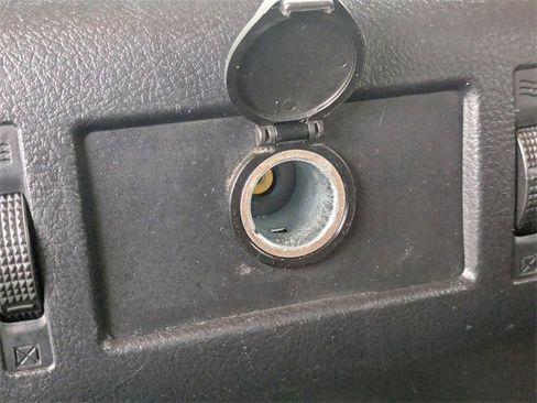 Used 2019 Toyota Tundra 1794 Edition image 14