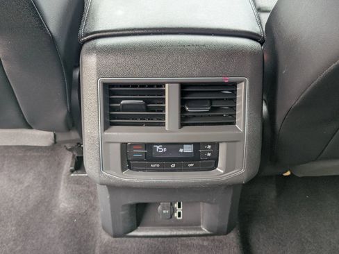 Used 2018 Volkswagen Atlas SE image 36