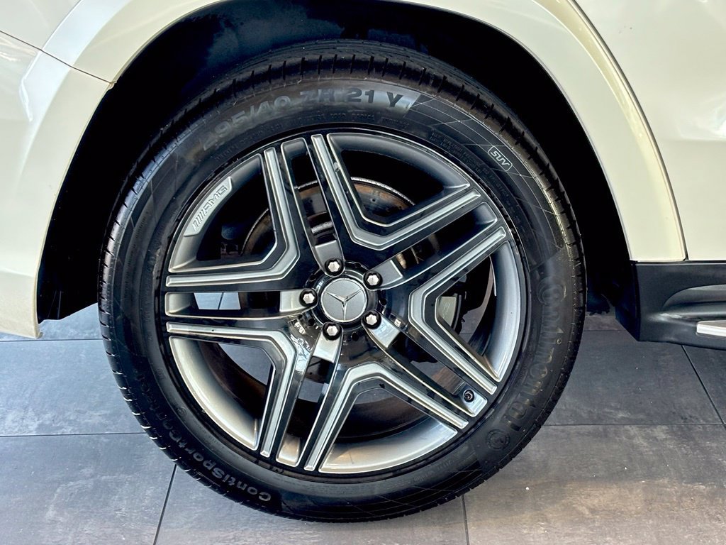 Used 2013 Mercedes-Benz GL 63 AMG 4MATIC image 49