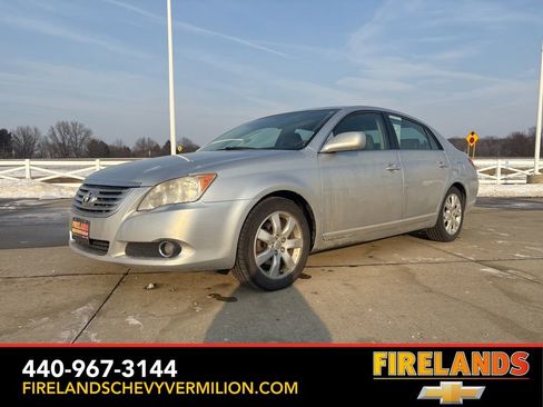 Used 2008 Toyota Avalon XLS image 1