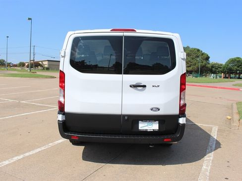 Used 2026 Ford Transit 350 XLT RWD image 4