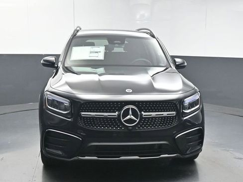 New 2026 Mercedes-Benz GLB 250 image 3