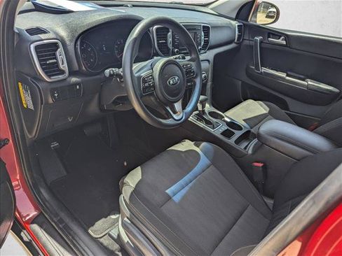 Used 2019 Kia Sportage LX FWD image 10