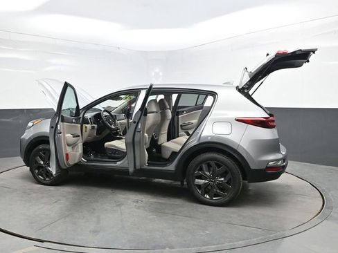 Used 2022 Kia Sportage LX w/ LX AWD Value Edition Package image 47