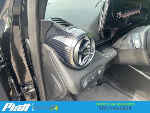 Used 2024 Chevrolet Blazer EV LT AWD/4WD image 25