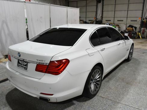 Used 2012 BMW 740i RWD image 28