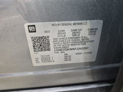 Used 2023 Chevrolet Traverse LT w/ LPO, Cargo Package image 36