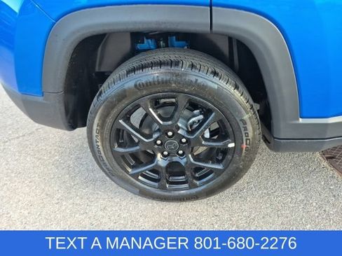 New 2026 Jeep Compass Latitude AWD/4WD image 8
