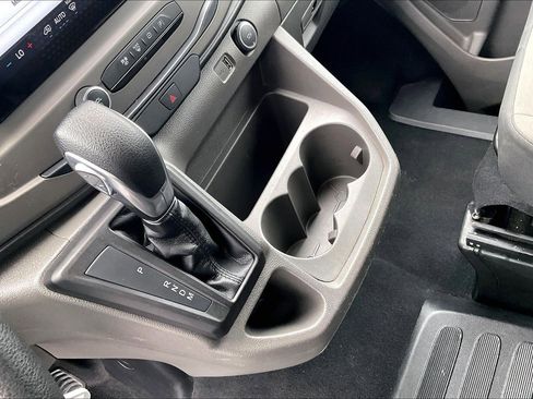 Used 2022 Ford Transit 350 XLT image 13