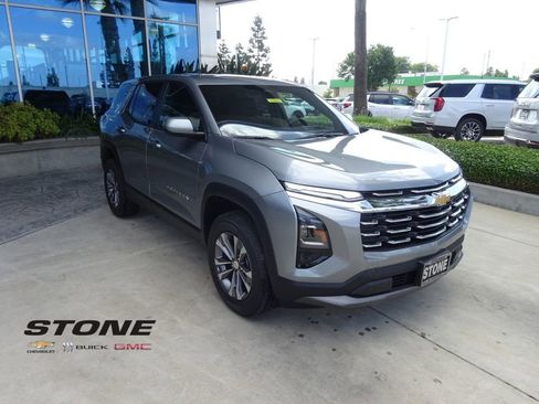 New 2026 Chevrolet Equinox LT FWD image 1