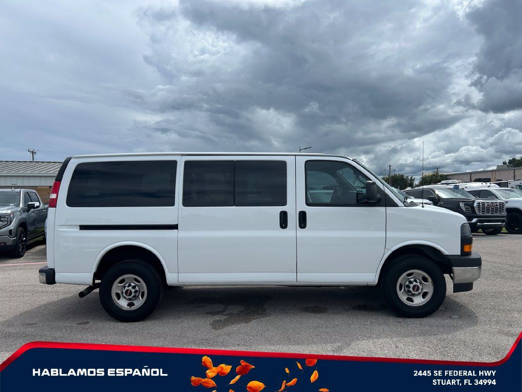 Used 2023 GMC Savana 2500 RWD image 8