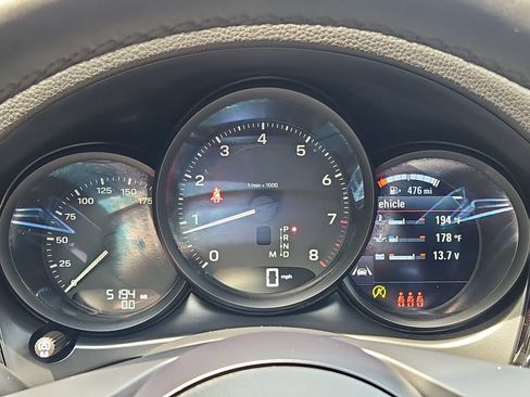Certified 2026 Porsche Macan AWD/4WD image 34
