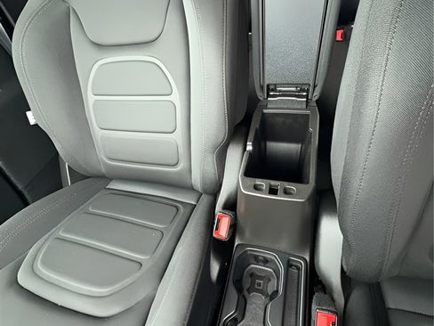 Used 2021 Jeep Renegade Latitude image 12