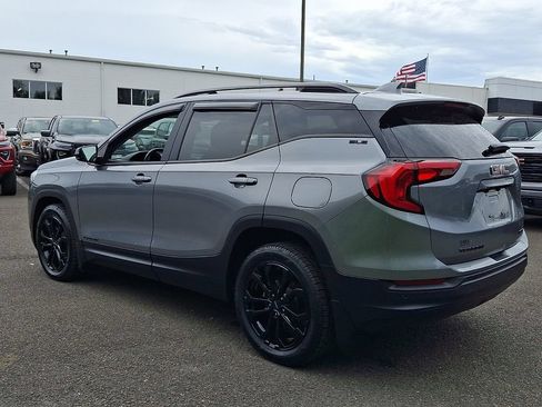 Certified 2020 GMC Terrain SLE w/ Driver Convenience Package AWD/4WD image 4