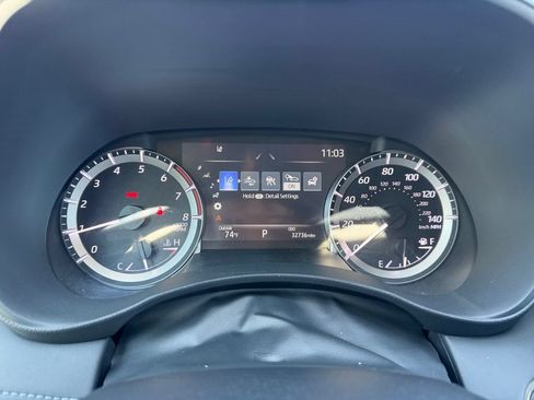 Used 2023 Toyota Highlander L AWD/4WD image 20