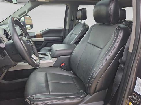 Used 2018 Ford F150 Lariat AWD/4WD image 18