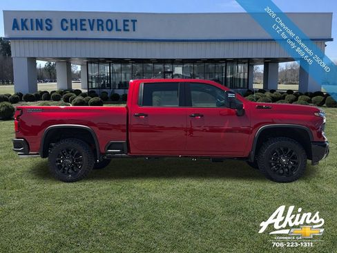 Used 2026 Chevrolet Silverado 2500 LTZ w/ Trail Boss Package AWD/4WD image 7