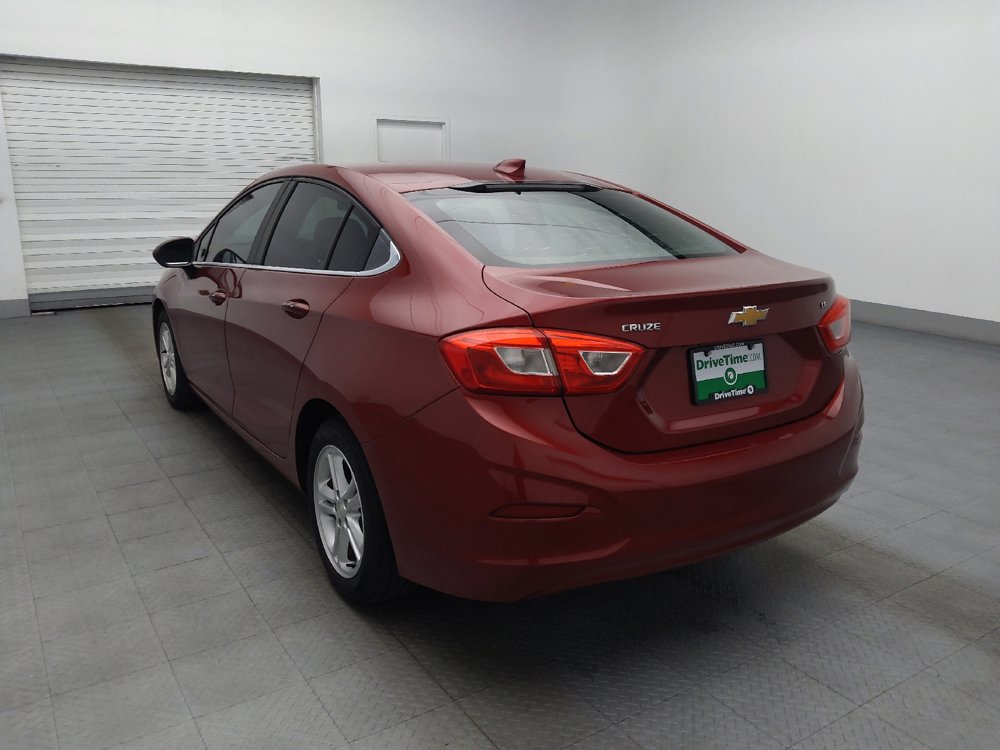 Used 2017 Chevrolet Cruze LT w/ Convenience Package FWD image 5