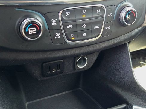 Used 2023 Chevrolet Traverse LS w/ Midnight/Sport Edition FWD image 30