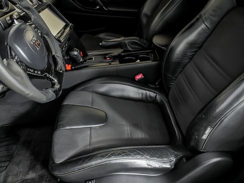 Used 2013 Nissan GT-R Premium AWD/4WD image 22
