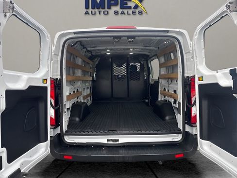 Used 2024 Ford Transit 250 Low Roof w/ Exterior Upgrade Package RWD image 22