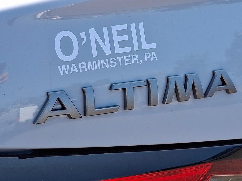 Certified 2023 Nissan Altima 2.5 SR w/ SR Premium Package FWD image 33