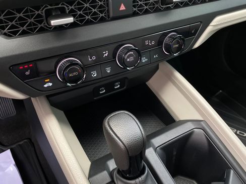 Used 2024 Honda Accord EX image 19