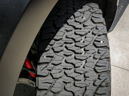 Used 2025 Ford F150 Raptor AWD/4WD image 12