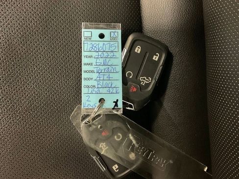 Used 2022 GMC Terrain AT4 w/ Infotainment Package II image 36