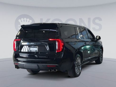Used 2023 GMC Yukon XL Denali Ultimate w/ LPO, Floor Liner Package image 12
