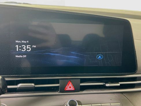 Used 2023 Hyundai Elantra SEL w/ Convenience Package FWD image 15