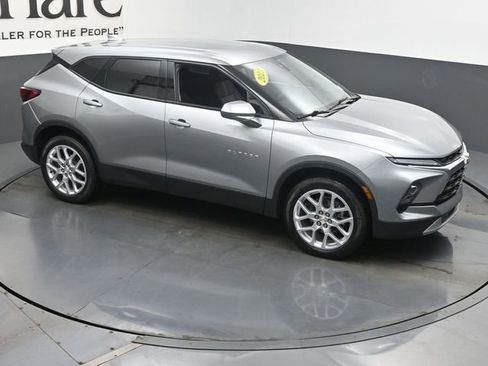 Used 2023 Chevrolet Blazer LT w/ LPO, Floor Liner Package FWD image 38