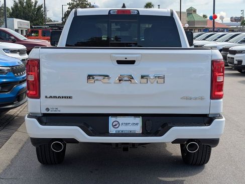 New 2026 RAM 1500 Laramie AWD/4WD image 6