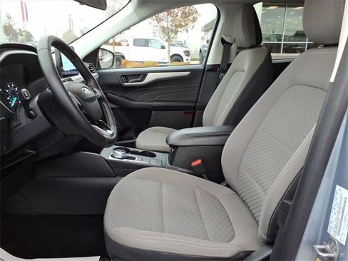 Used 2022 Ford Escape SE w/ Convenience Package image 12