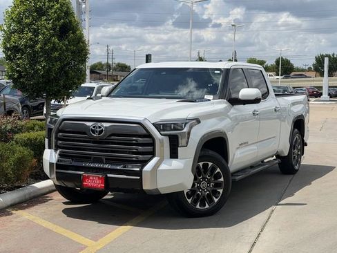 Used 2024 Toyota Tundra Limited AWD/4WD image 2