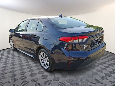 Used 2024 Toyota Corolla LE FWD image 4