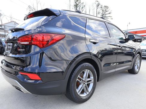 Used 2017 Hyundai Santa Fe Sport image 7