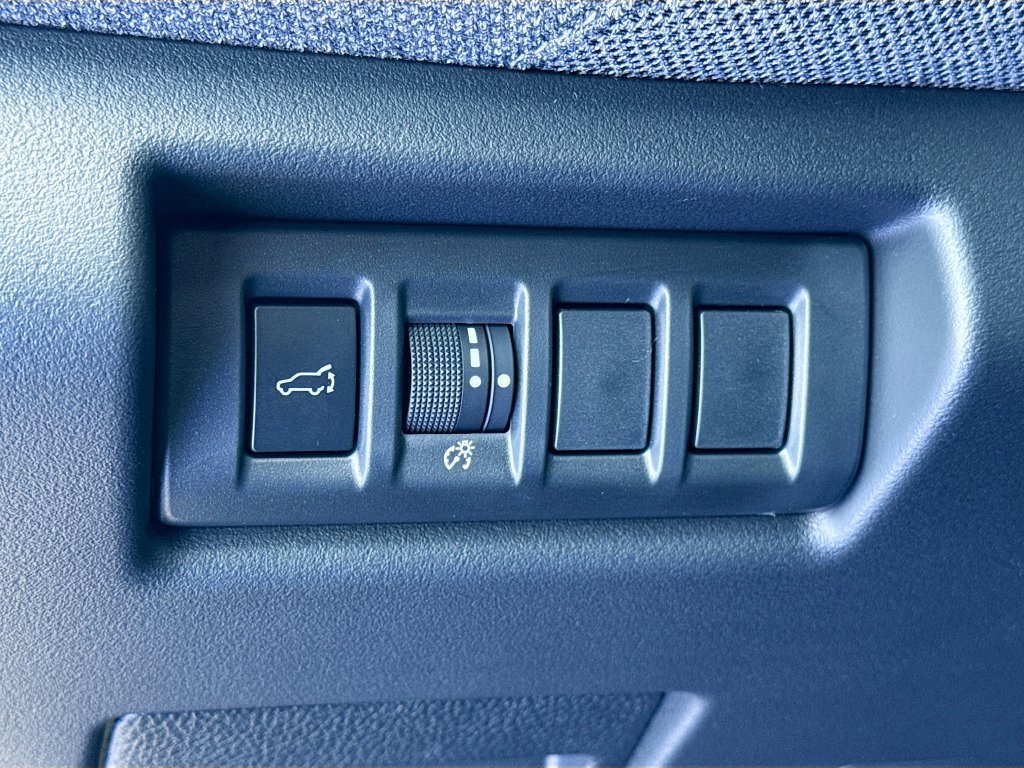 New 2026 Subaru Outback Limited AWD/4WD image 11