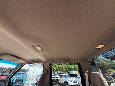 Used 1999 Chevrolet Silverado 2500 4x4 Crew Cab w/ Preferred Equipment Group 2 image 67