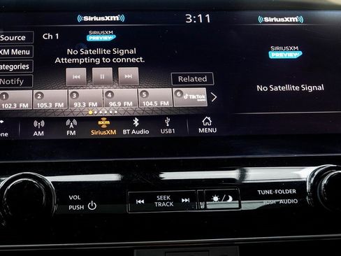 Used 2024 Nissan Armada SL image 24