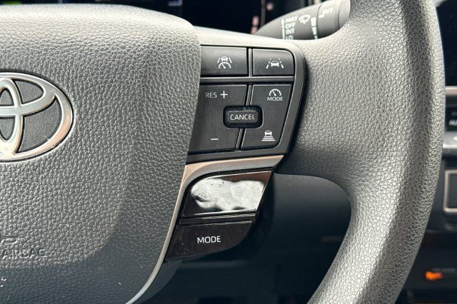 Used 2025 Toyota Camry LE FWD image 30