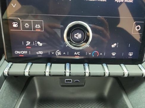 Used 2026 GMC Terrain Elevation w/ Technology Package II FWD image 27