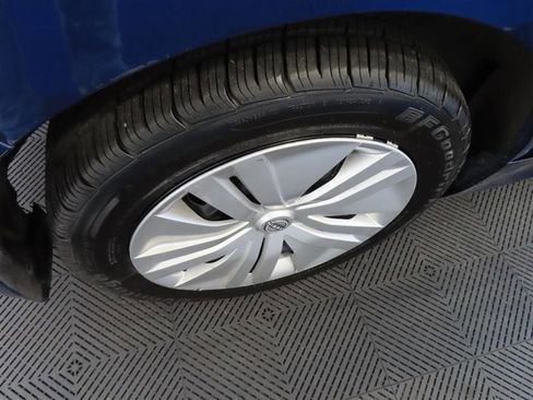 Used 2023 Nissan Leaf S FWD image 8