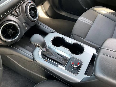 Used 2023 Chevrolet Blazer LT image 17