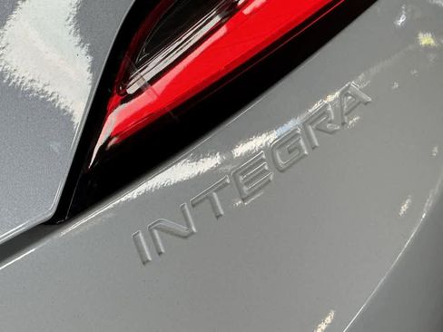 Used 2024 Acura Integra image 16